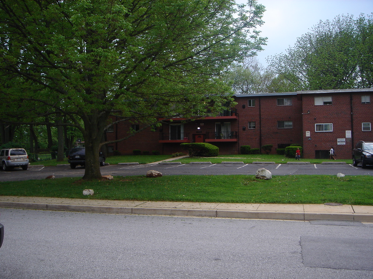 2 Bedroom Rental – 5527 Cadillac Ave Apt 8, Baltimore, MD, 21207-7082
