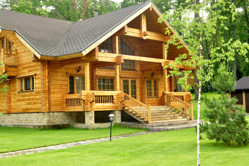 33 Stunning Log Home Designs (Photographs)