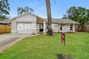 1208 Begonia Dr Photo