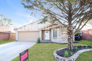 7025 Laurelhill Court N Photo