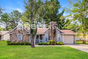 351 Martin Dr Photo