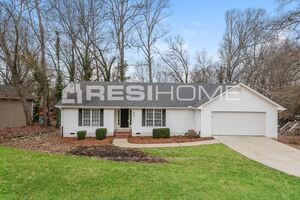 401 Spring Meadow Road Photo