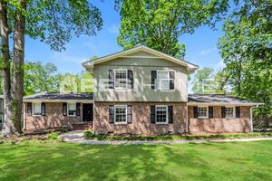 2710 Georgian Ct Photo