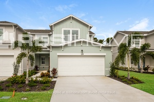 158 Honeytree Lane Photo