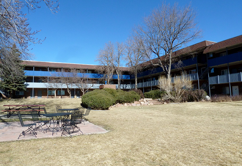 1450 S. Reed Street 114, Lakewood, CO 80232 Boutique Apts