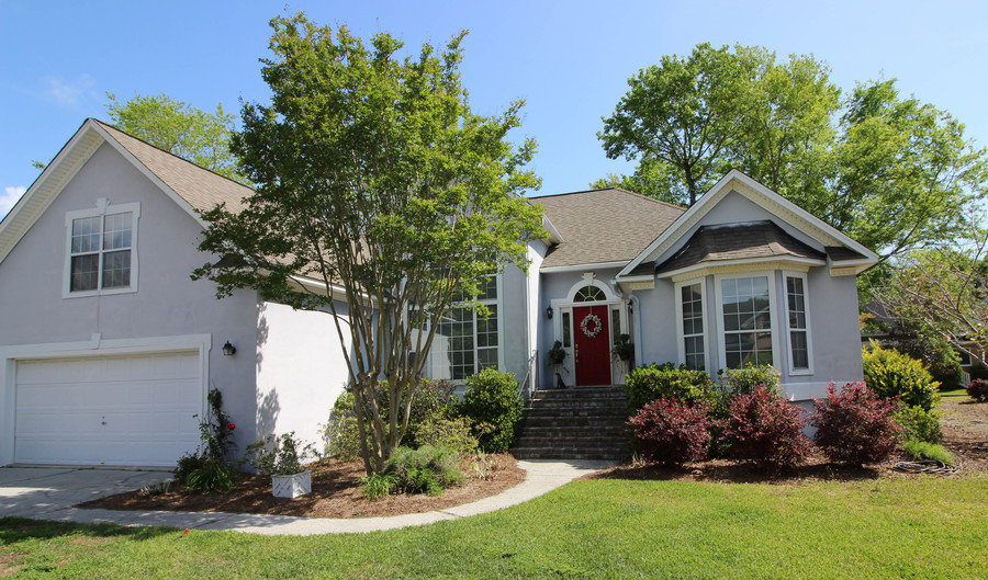 1290 Hidden Lakes Drive, Mount Pleasant, SC 29464