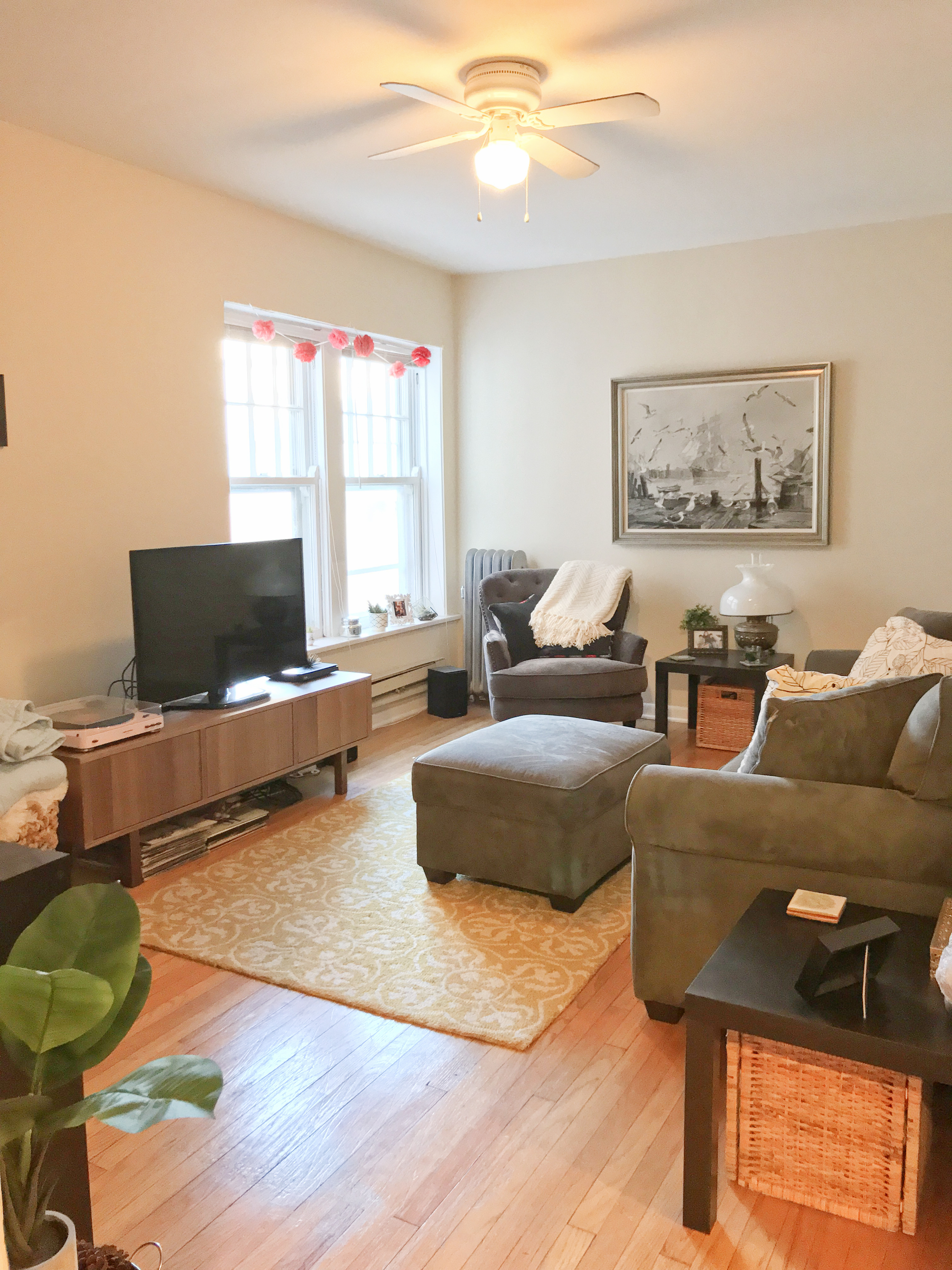 Forest Park Condo: 411 Beloit Ave
