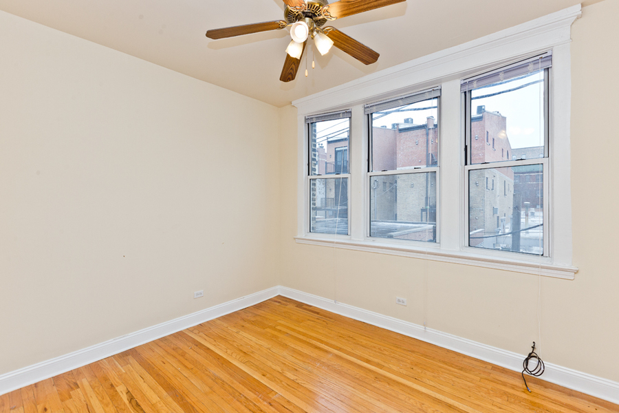 2939 N Broadway 29393, Chicago, IL 60657 Kass Management Services Inc.