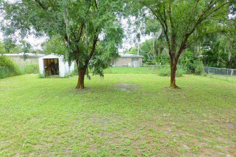 1006 Glenn Ridge Dr., Leesburg, FL 34748 Gunn Property Services, LLC