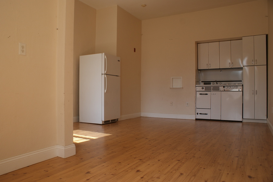 128 Social St 6, Woonsocket, RI 02895 Peace of Mind Property