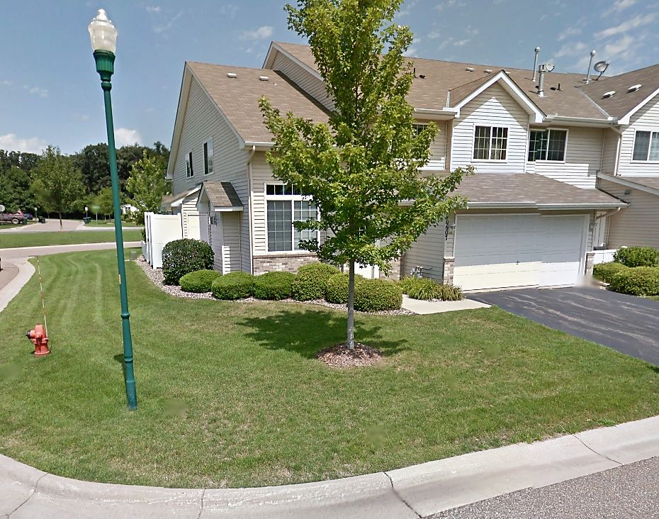 Farmington Townhome: 20607 Claire Court