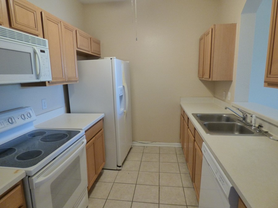 583 Brantley Terrace Way 304, Altamonte Springs, FL 32714 Real