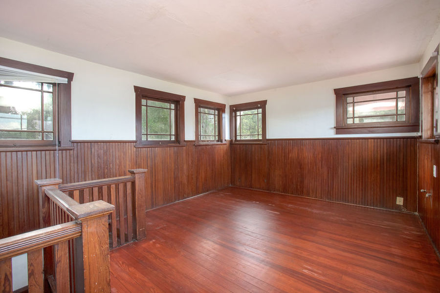 115 W Voorhis Ave, Deland, FL 32720 Swann Real Estate