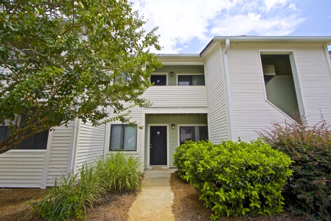 Condo for Rent in Mount Pleasant