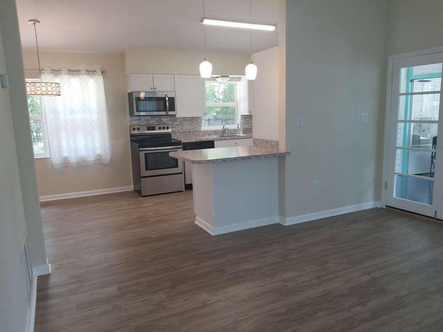 902 E Wisconsin Ave, Deland, FL 32724 Swann Real Estate