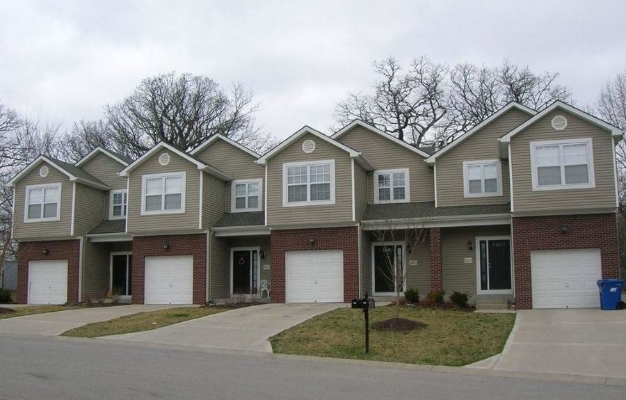 8812 Timbercreek Lane, Pleasant Valley, MO 64068 CJ Real Estate, Inc