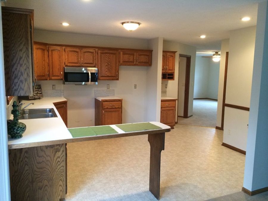 1209 Eastgate Dr, Salina, KS 67401 Prime Property