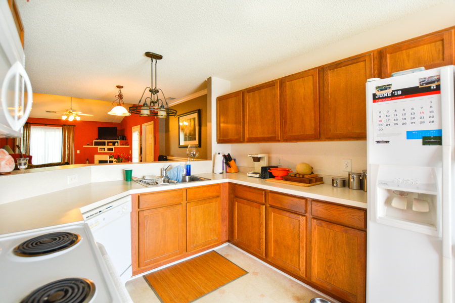 7356 Suncatcher Drive, Hanahan, SC 29410 RentWNC