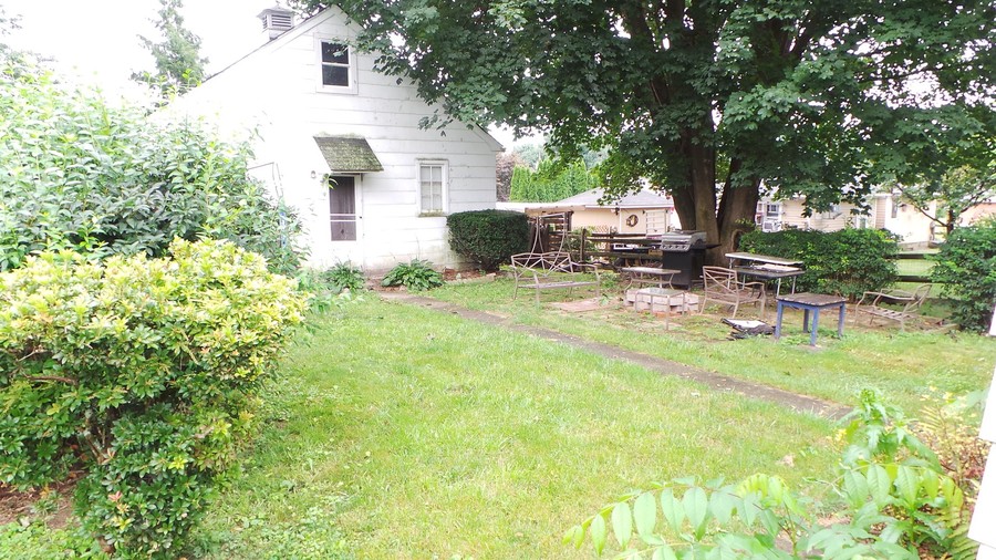 4610 William Penn Hwy, Easton, PA 18045 SCHEDULE A SHOWING