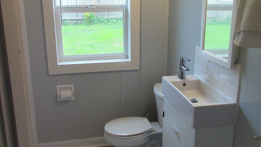 615 NW Nye St, Newport, OR 97365 Oregon Coast Property Management