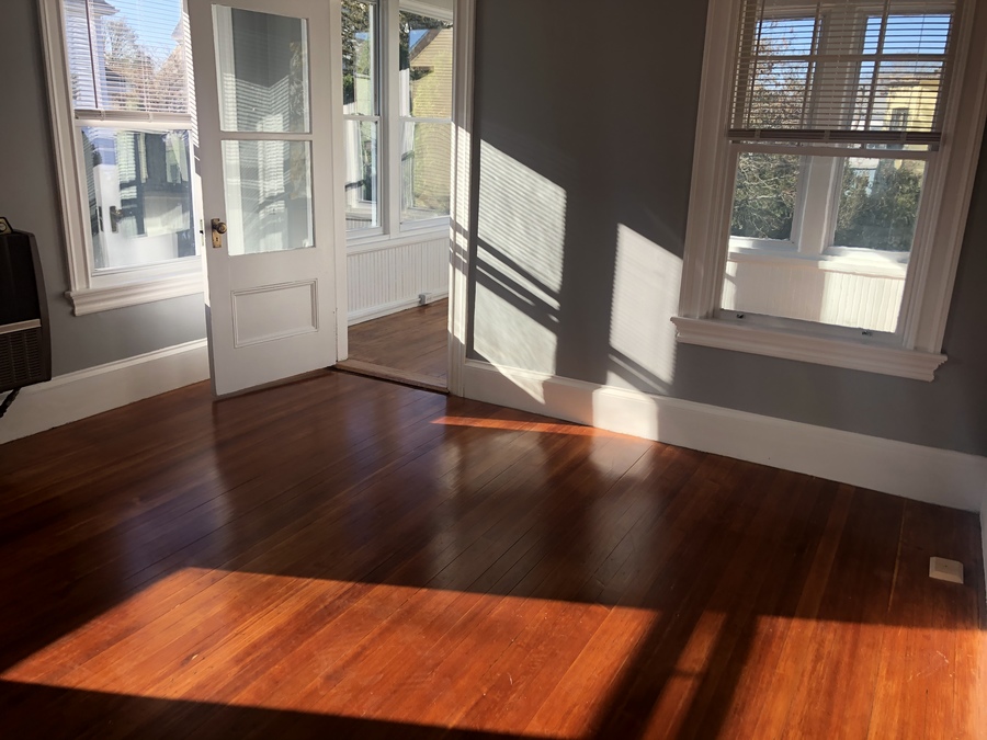 23 Maynard St 2R, Pawtucket, RI 02860 Stonelink Property Management