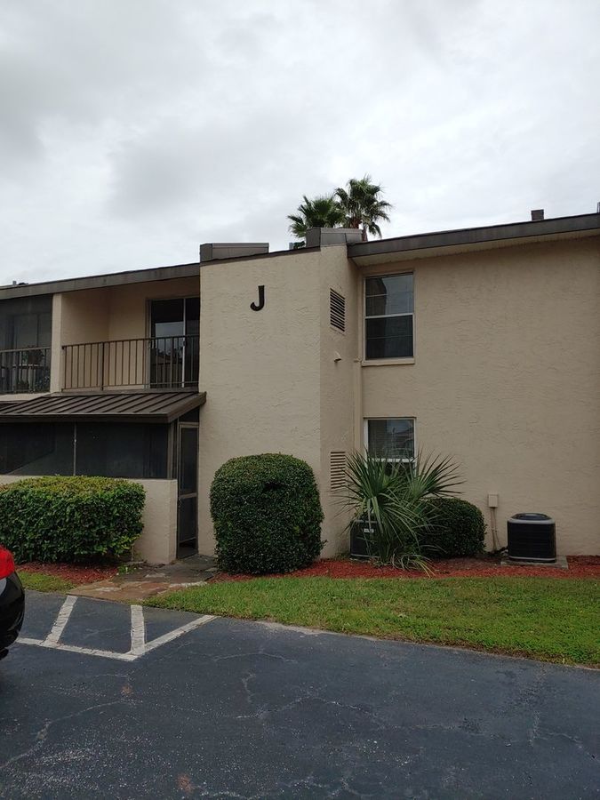 100 E. Kentucky Ave J104, DeLand, FL 32724 ERA Grizzard