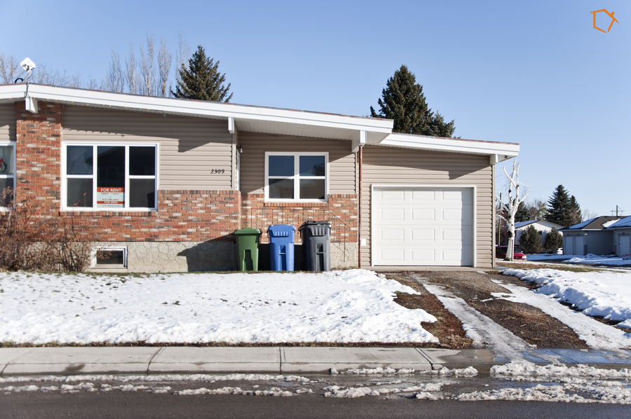 2309 24 St, Coaldale, AB T1M 1G9 Renters Choice & Management LTD