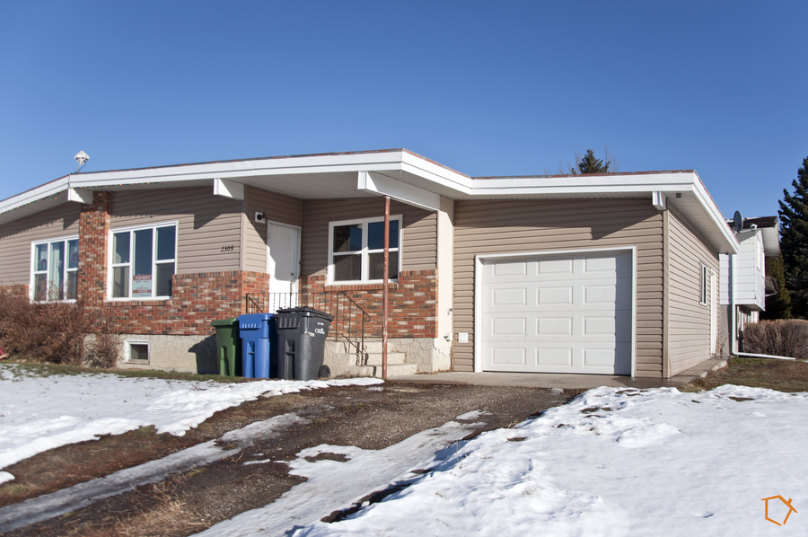 2309 24 St, Coaldale, AB T1M 1G9 Renters Choice & Management LTD