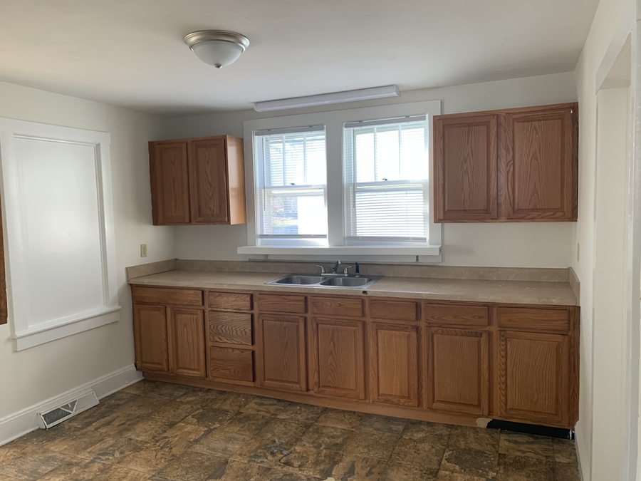 914 Chestnut Dr Unit A Unit A, Harrisonburg, VA 22801 Search & View