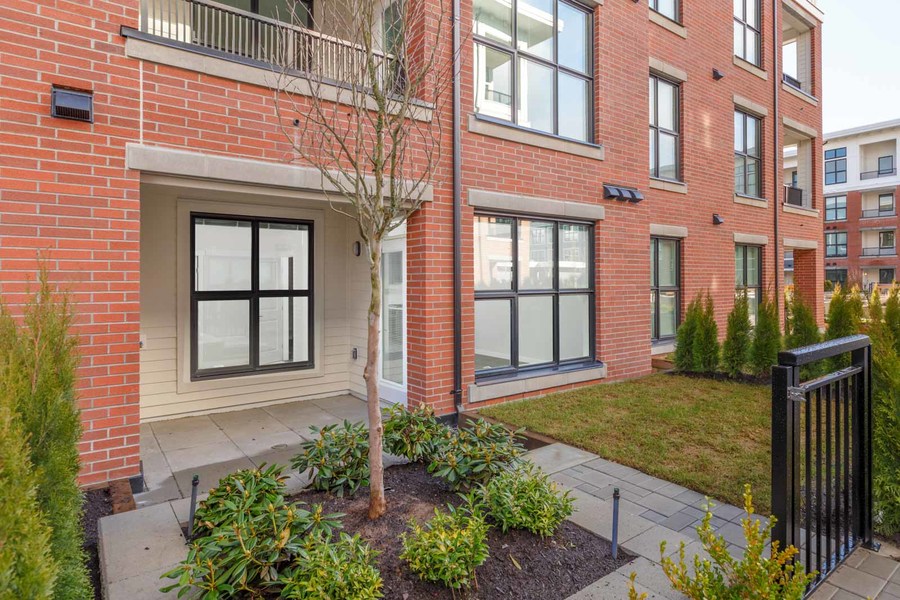 9551 Alexandra Road 1st Floor, Richmond, BC V6X 1C5 Birds Nest