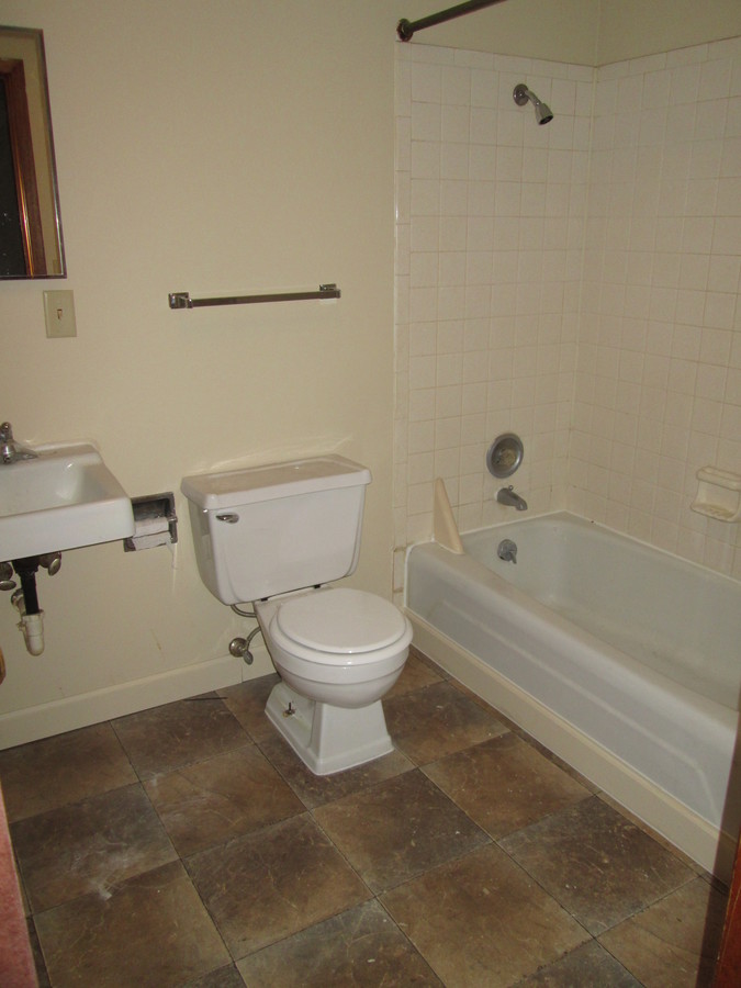 BCR 1329 F Street, Lincoln, NE 68508 Best Choice Property Management