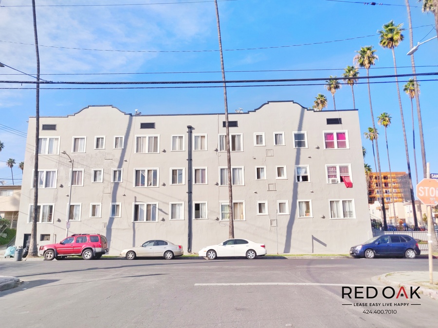 941 S Kenmore Avenue 308, Los Angeles, CA 90006 Red Oak