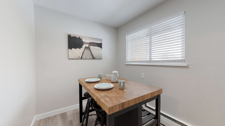 4801 S. St. 16, Englewood, CO 80110 Boutique Apts