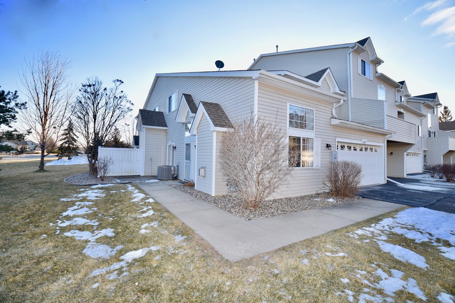 9437 Marshall Rd, Eden Prairie, MN 55347 Renters Warehouse