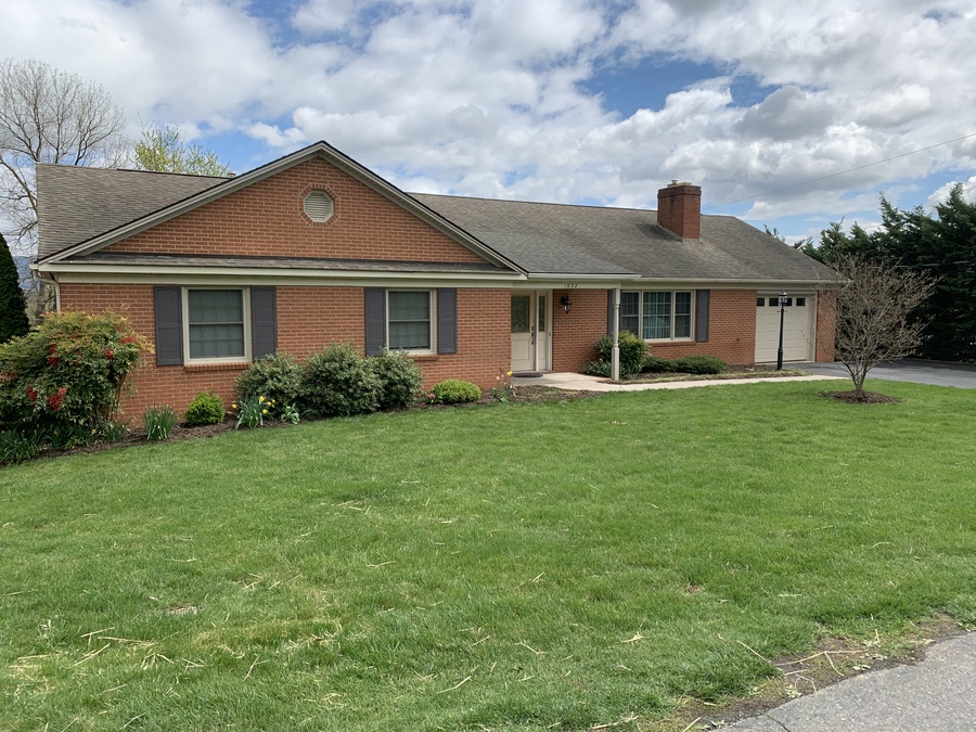 1032 Smith Ave, Harrisonburg, VA 22802 Search &amp; View