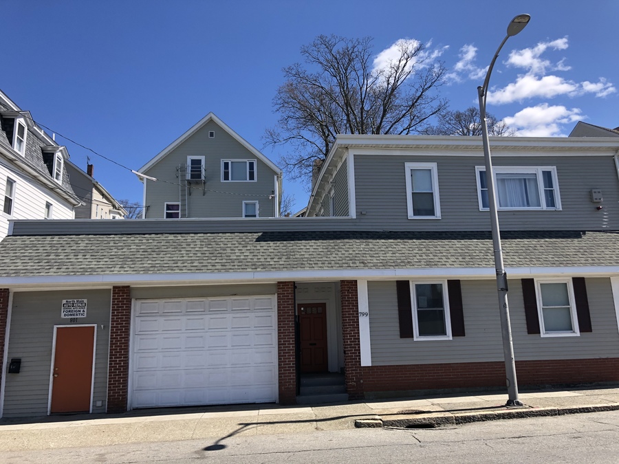 809 North Main Street 1R, Fall River, MA 02720 Stonelink Property