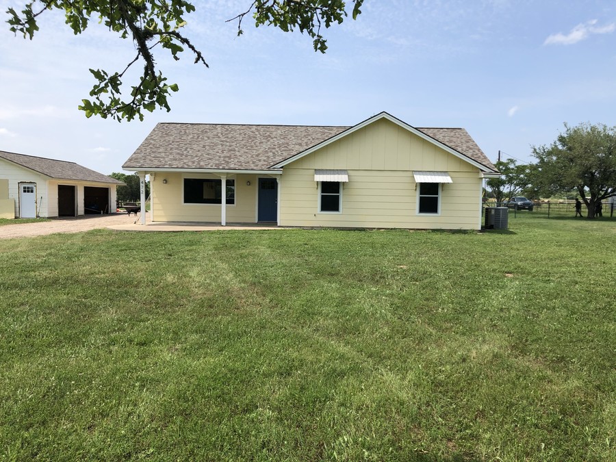 472 High Grove Rd, Cedar Creek, TX 78612 Renters Warehouse