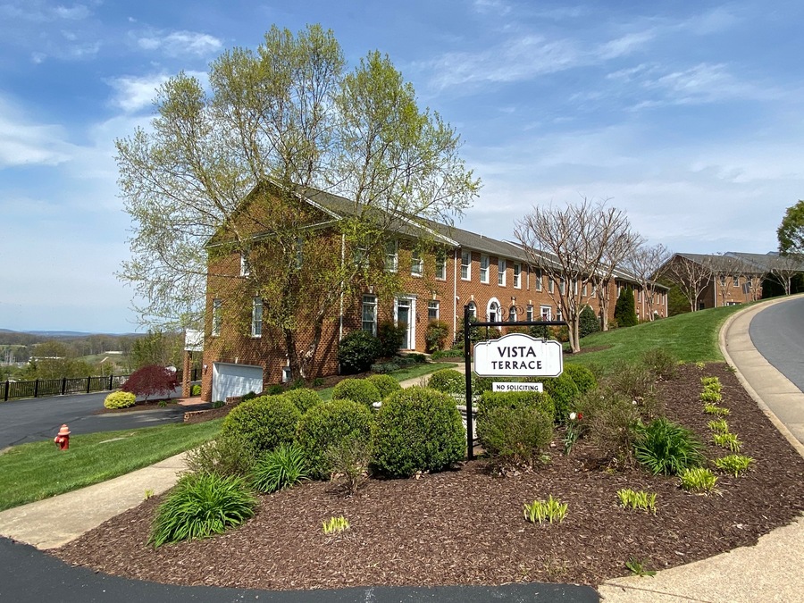 111 Blue Stone Hills Dr, Harrisonburg, VA 22801 Search & View