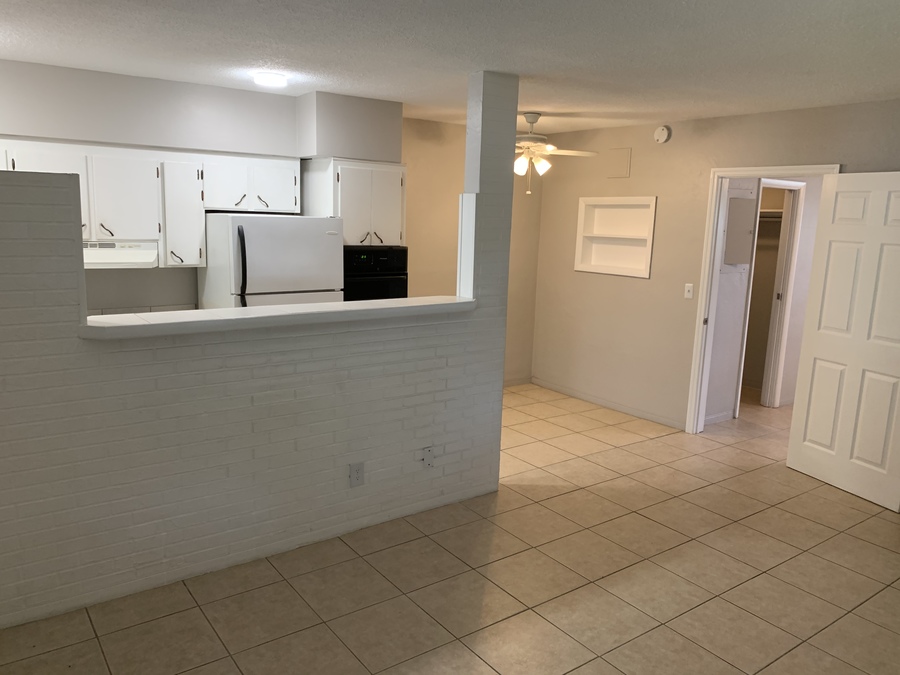 1101 Bay St NE 1, St Petersburg, FL 33701 Dean & DeWitt Property