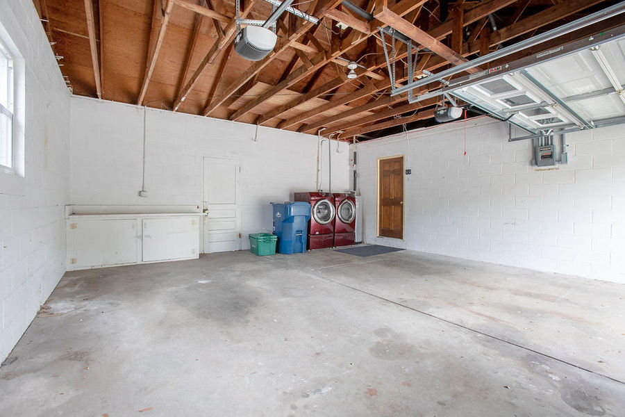 323 S Massachusetts Ave, Deland, FL 32724 Swann Real Estate