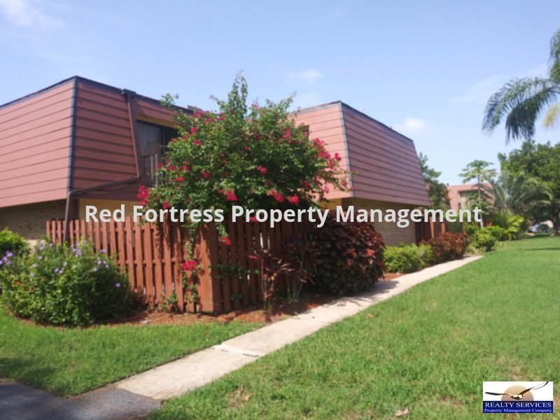 1556 Park Meadows Dr 3, Fort Myers, FL 33907 Red Fortress Property