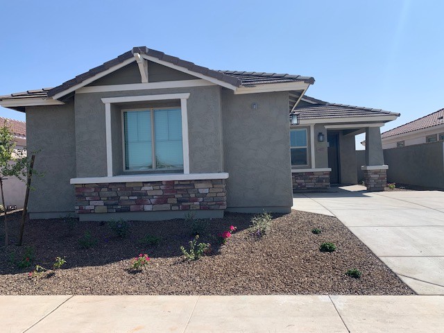 Suprise House: 14577 W Charter Oak Rd