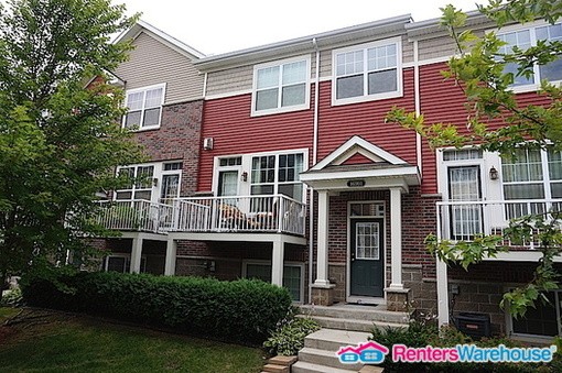 Maple Grove Townhome: 16981 72nd Ave N
