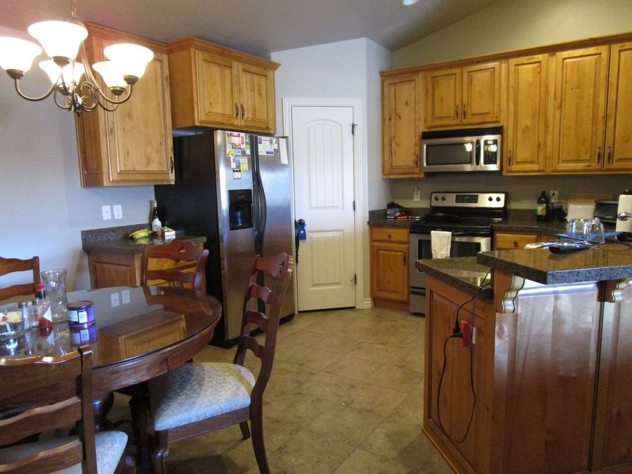 860 S Vernal Ave F303 Unit B, Vernal, UT 84078 Real Property