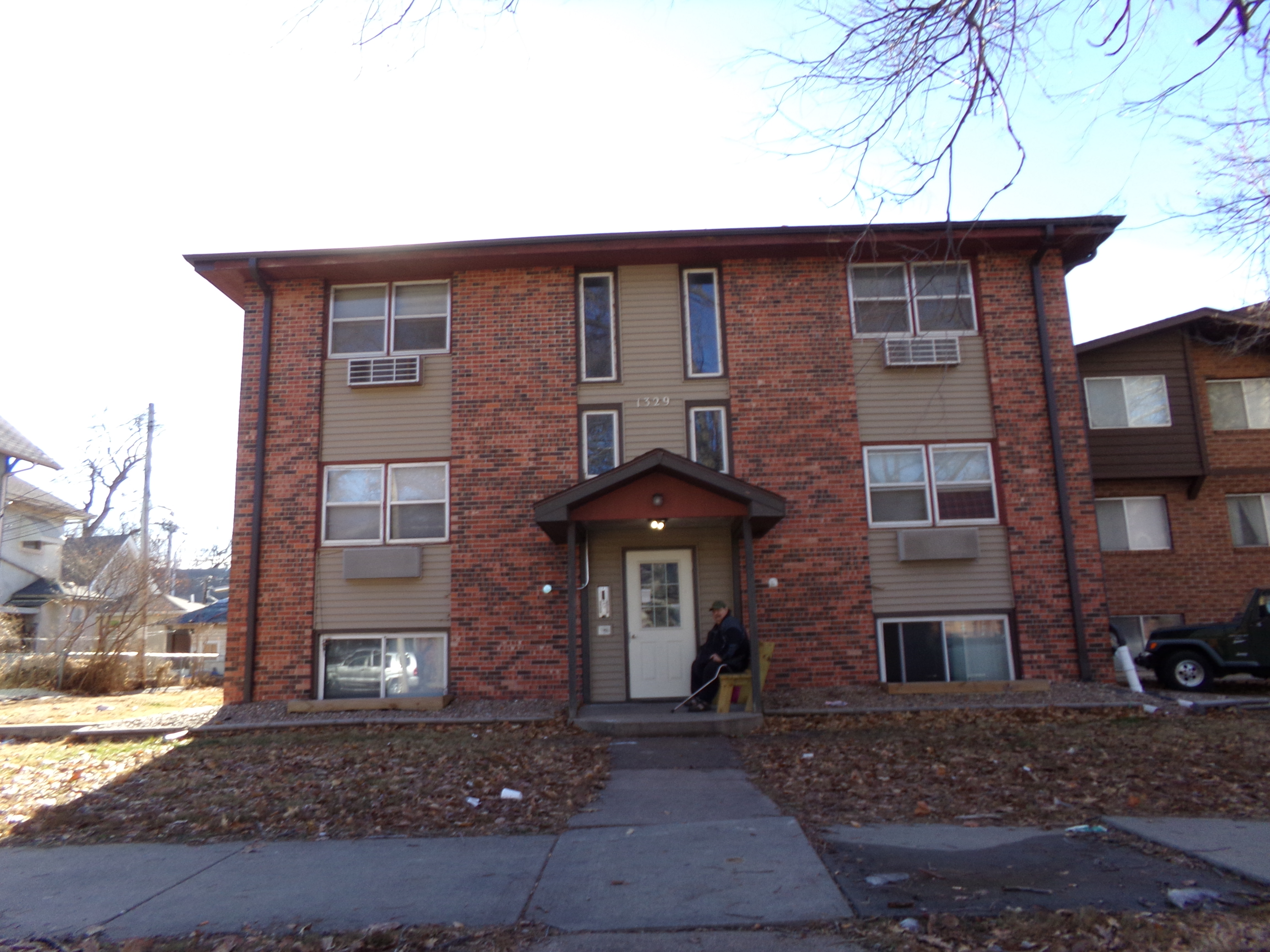 Lincoln Condo: BCR 1329 F Street