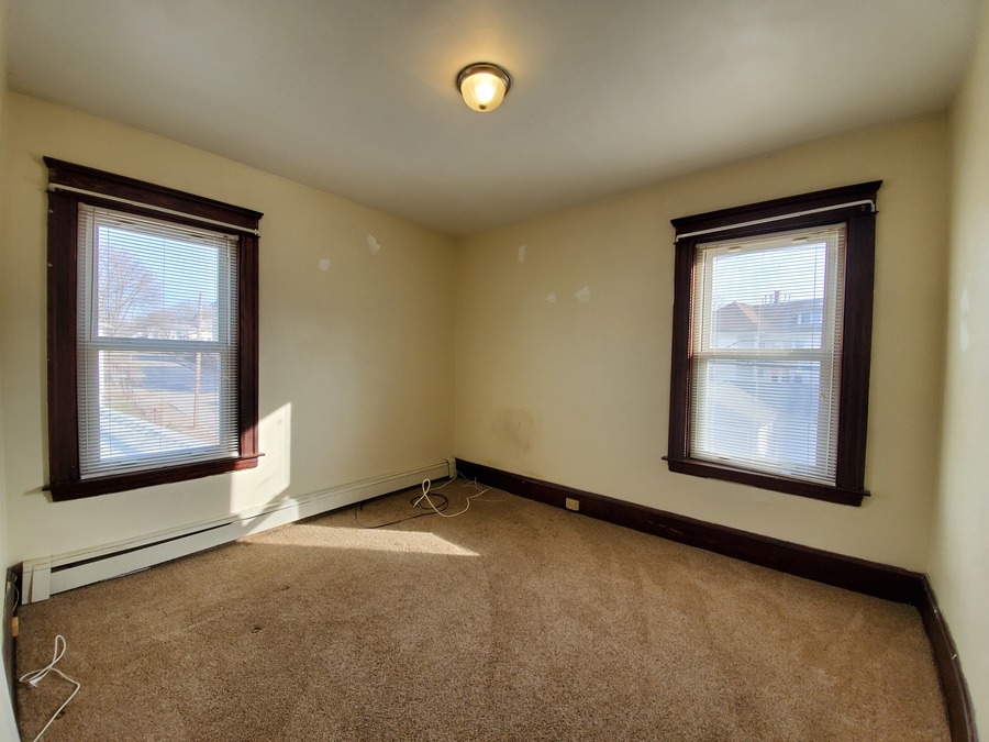 660 Elm Street 2R, Woonsocket, RI 02895 Peace of Mind Property