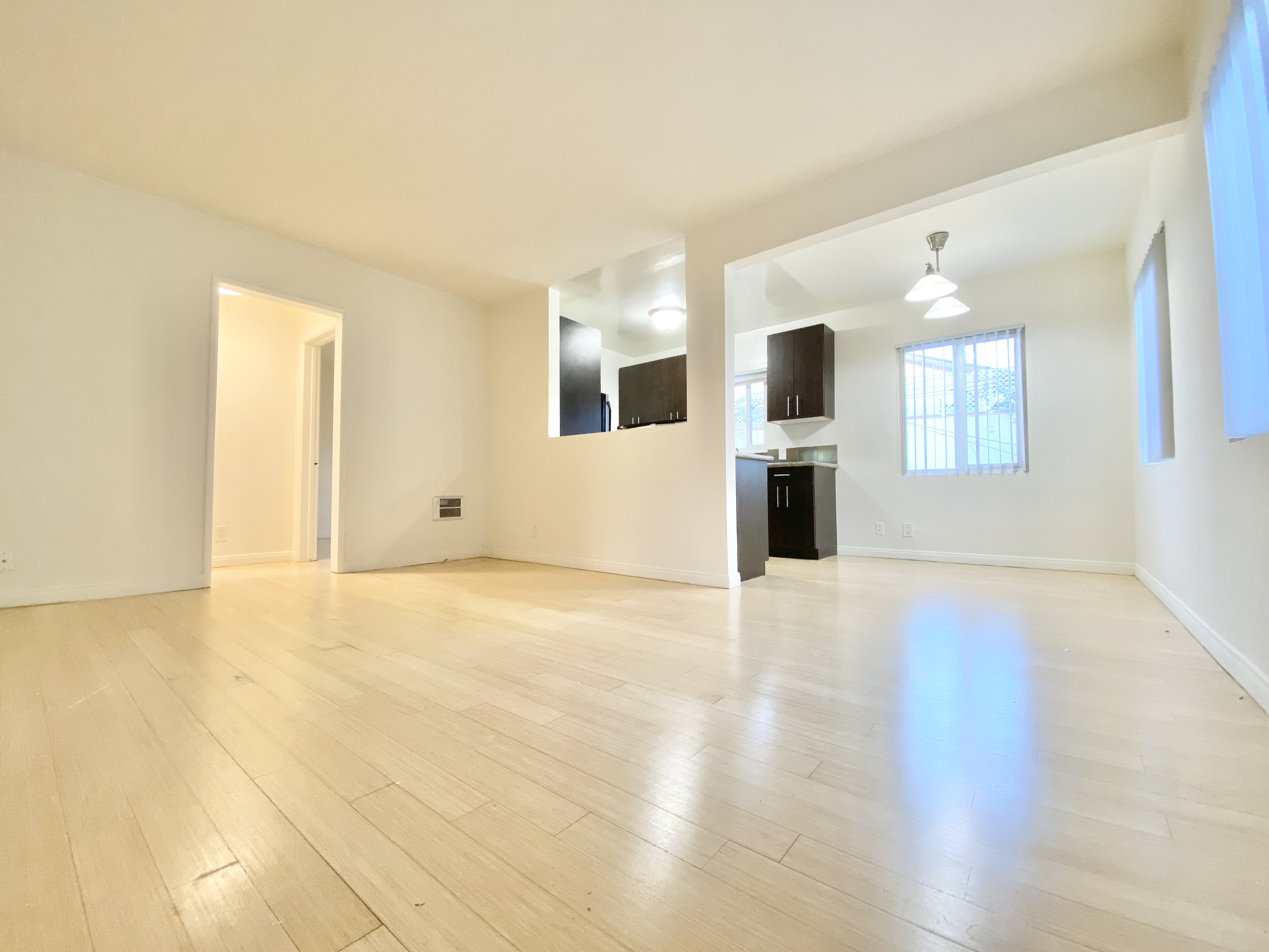West Hollywood Condo: 924 Hancock Ave