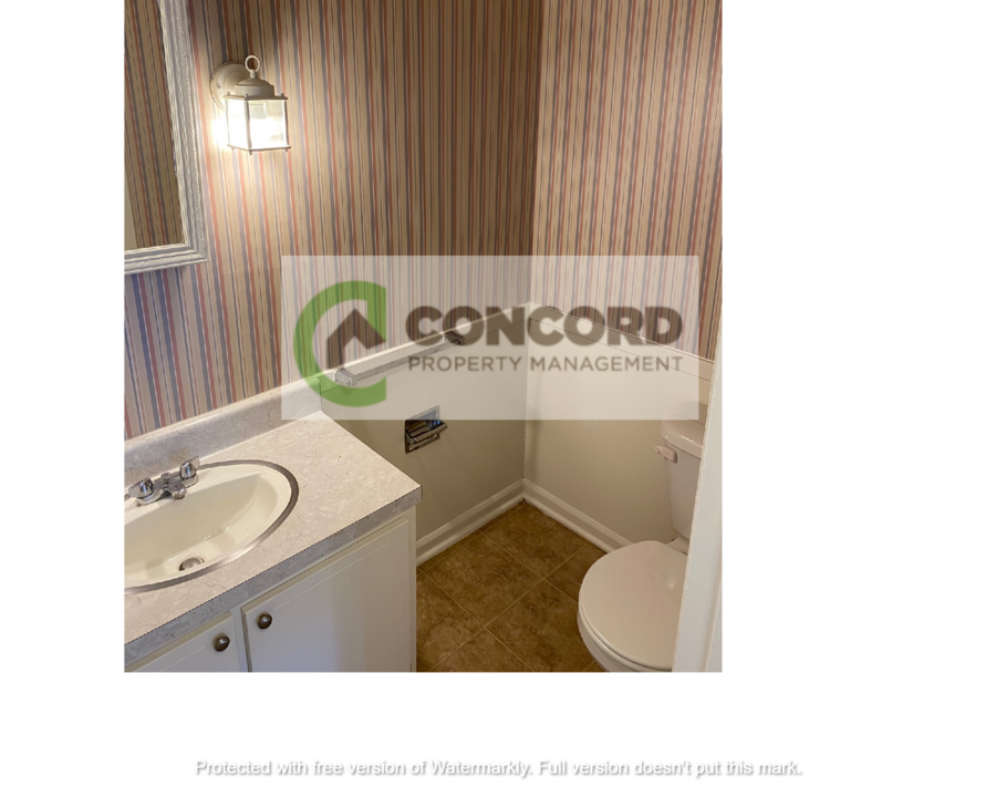 2401 Vanstory St. Apt.D, Greensboro, NC 27407 Concord Management