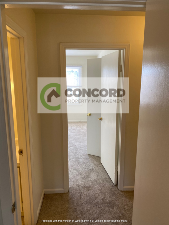 2401 Vanstory St. Apt.D, Greensboro, NC 27407 Concord Management