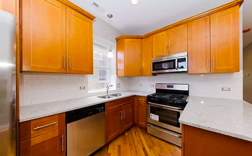 Chicago Condo: 2723 N Monticello